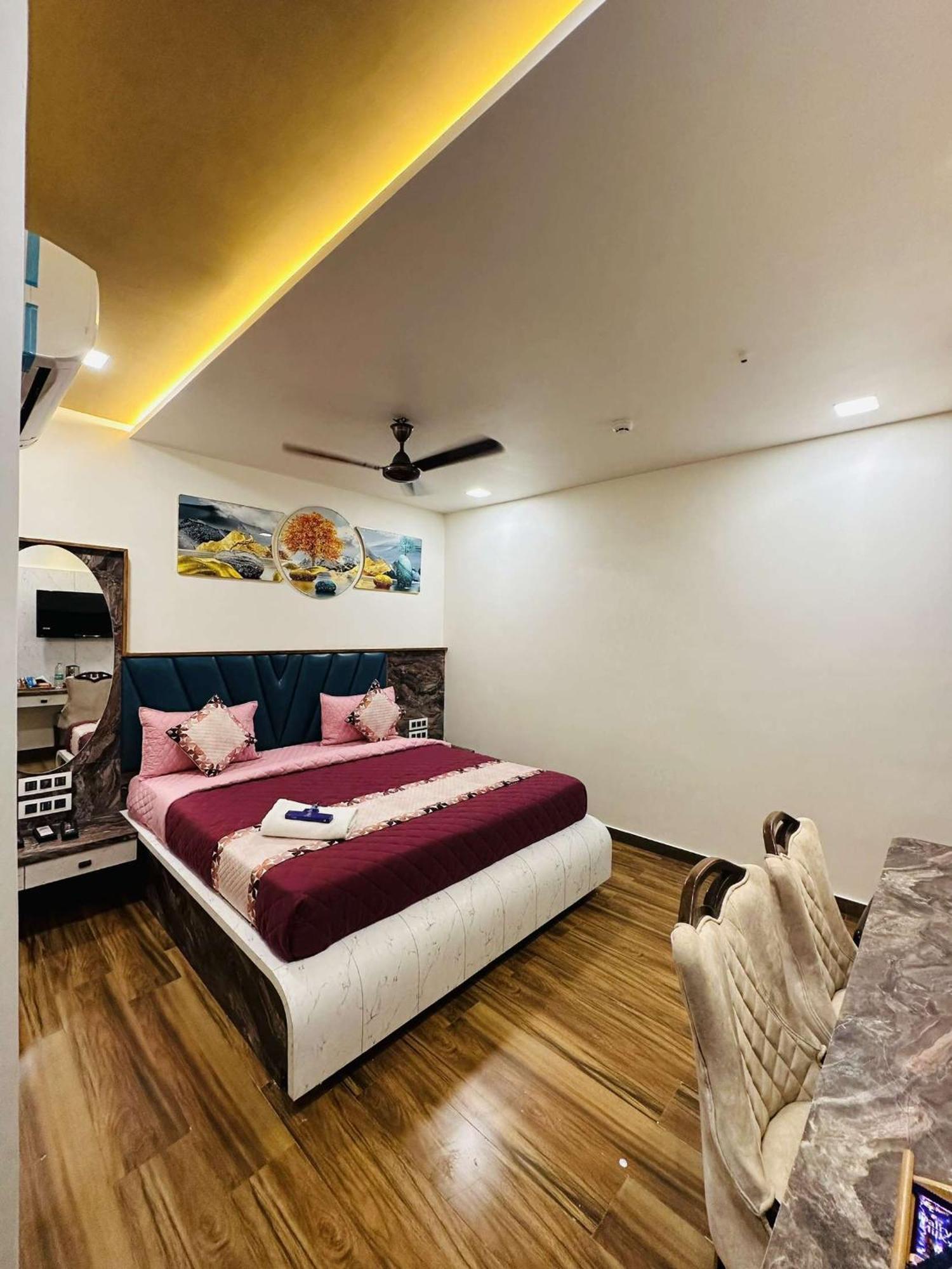 בהבנגאר Hotel E Classico מראה חיצוני תמונה